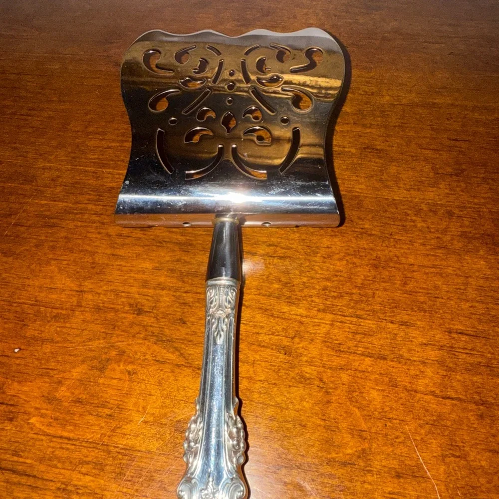 Wallace Sir Christopher Sterling Silver Asparagus server, never used!
